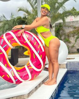 Milagros Flores feet photo 13