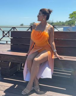 Milagros Flores feet photo 8