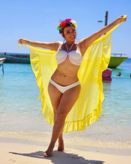 Milagros Flores feet photo 6