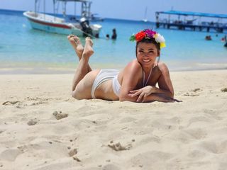 Milagros Flores feet photo 1