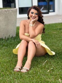 Milagros Flores feet photo 8