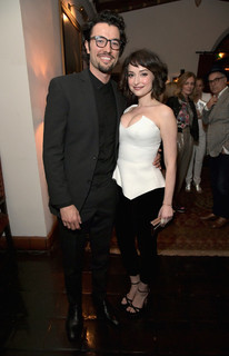 Milana Vayntrub feet photo thumbnail