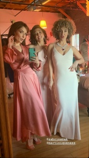 Milana Vayntrub feet photo thumbnail