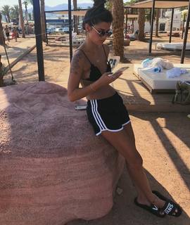 Milana Vino feet photo 2