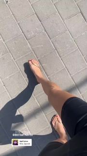 Milana Vino feet photo 1