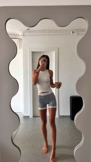 Milana Vino feet photo 13