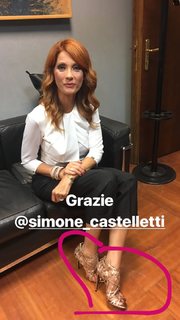 Milena Miconi feet photo 6