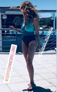 Milena Miconi feet photo 16