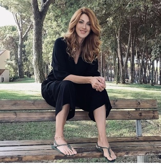 Milena Miconi feet photo 7