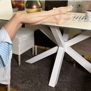 Milena Miconi feet photo 14