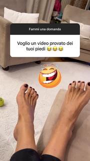 Milena Miconi feet photo 14
