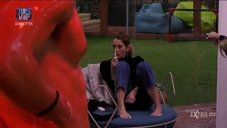Milena Miconi feet photo 5