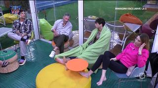 Milena Miconi feet photo 3