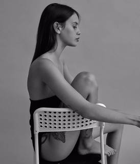 Milena Smit feet photo 4