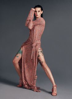 Milena Smit feet photo 11