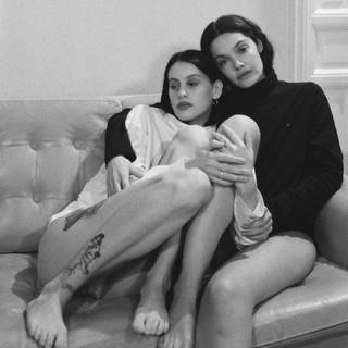 Milena Smit feet photo 1