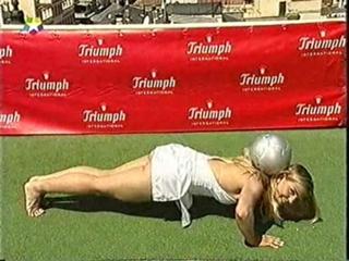 Milene Domingues feet photo 15