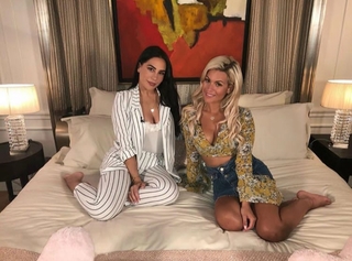 Milla Jasmine feet photo thumbnail