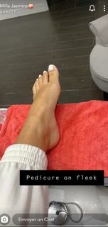 Milla Jasmine feet photo thumbnail