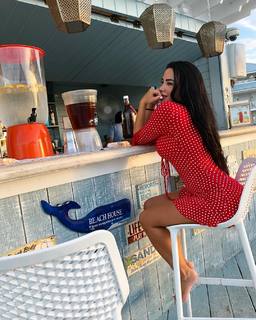 Milla Jasmine feet photo thumbnail