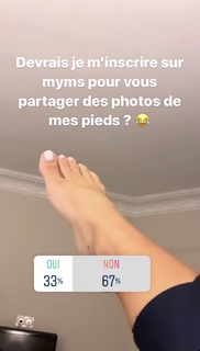 Milla Jasmine feet photo thumbnail