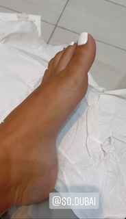 Milla Jasmine feet photo thumbnail