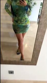 Milla Jasmine feet photo thumbnail