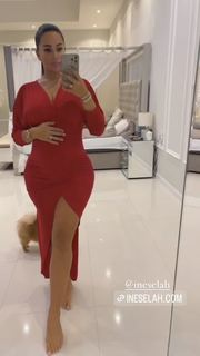 Milla Jasmine feet photo thumbnail