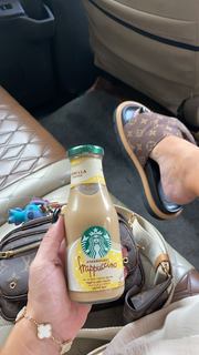 Milla Jasmine feet photo thumbnail
