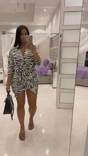 Milla Jasmine feet photo thumbnail