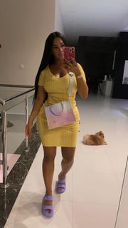 Milla Jasmine feet photo thumbnail