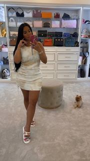 Milla Jasmine feet photo thumbnail