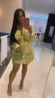 Milla Jasmine feet photo thumbnail