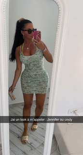 Milla Jasmine feet photo thumbnail