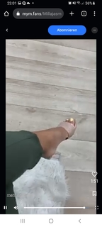Milla Jasmine feet photo thumbnail