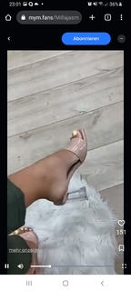 Milla Jasmine feet photo thumbnail