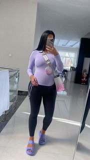 Milla Jasmine feet photo thumbnail