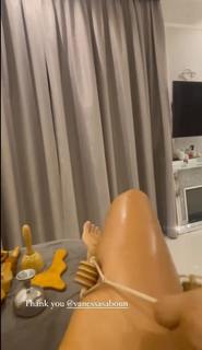 Milla Jasmine feet photo thumbnail