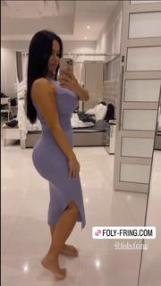 Milla Jasmine feet photo thumbnail