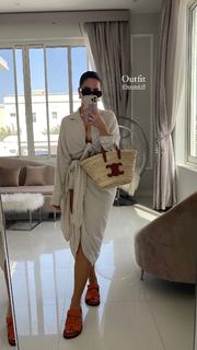 Milla Jasmine feet photo thumbnail
