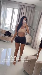 Milla Jasmine feet photo thumbnail