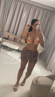 Milla Jasmine feet photo thumbnail