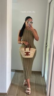 Milla Jasmine feet photo thumbnail