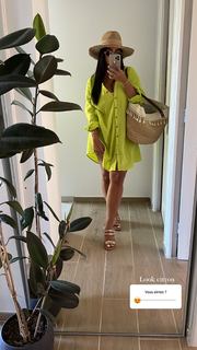 Milla Jasmine feet photo thumbnail
