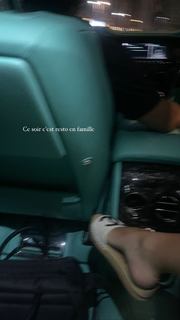 Milla Jasmine feet photo thumbnail