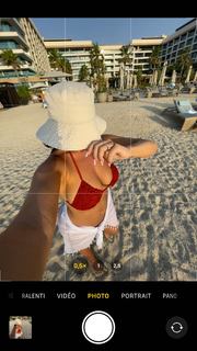 Milla Jasmine feet photo thumbnail