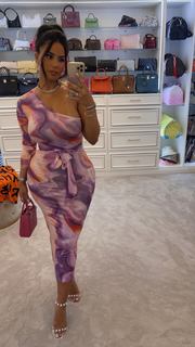 Milla Jasmine feet photo thumbnail