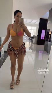 Milla Jasmine feet photo thumbnail