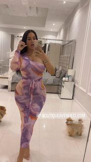 Milla Jasmine feet photo thumbnail