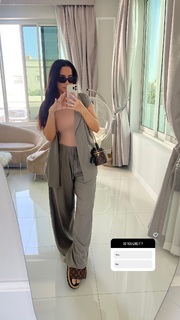 Milla Jasmine feet photo thumbnail